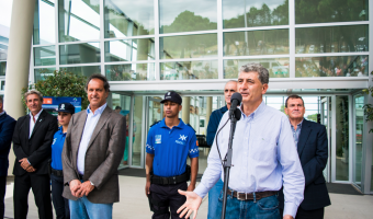 Scioli inaugur los cursos de polica local junto a Gustavo Barrera